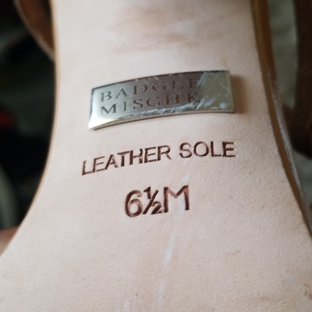 Shoes - Picture 4 of 5